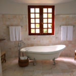 浴室タイルの選び方とは?床・壁タイルに分けて解説