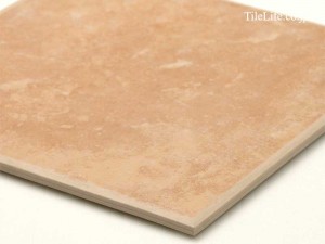 玄関タイルにおすすめテラコッタ調床タイル♪　階段タイル（段鼻）も揃った常備品です！　【先取り情報】