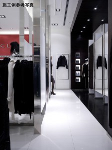 600角鏡面タイル＆粗面タイル！メタルチップが光を受けて煌きます♪　【先取り情報】