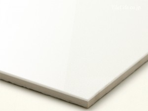 600角ホワイト磨きタイル（鏡面タイル）！明るさと清潔感を与えてくれます♪ 【先取り情報】