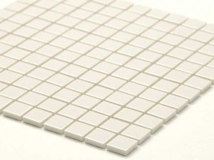 大人気ホワイトモザイクタイルがお手ごろ価格で登場♪　【先取り情報】