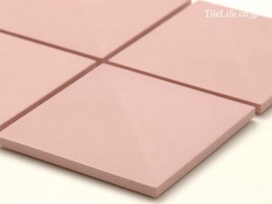 凹凸が模様になる？ポップな雰囲気の床タイル登場♪屋外床にも使用可能です！【先取り情報】