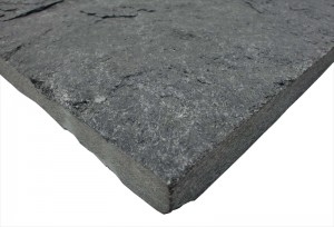 方形石材（割り肌）が登場！ガーデニングに最適です♪【先取り情報】