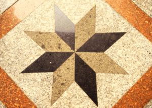 タイルの種類や用途に合った選び方を4つの分類別に解説