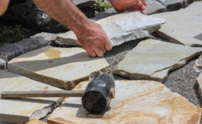 石材の種類別・施工場所別の早見表