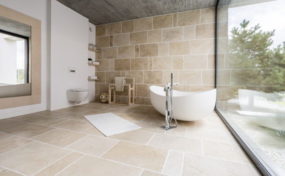 浴室床｜石材を張る接着剤・目地材が下地別にわかる！