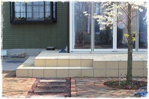 ワンコインタイル（￥500/m2）は早い物勝ち！