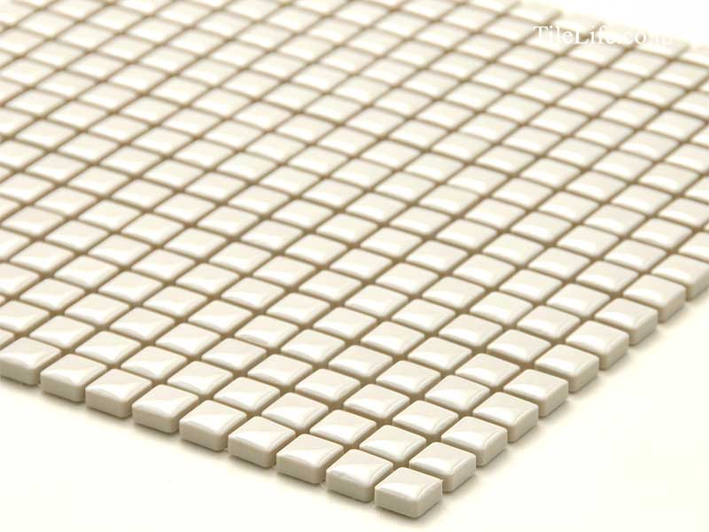 Mixカラーが可愛い 小粒モザイクタイル ホワイトもあり タイルライフ アウトレットタイル販売 通販 サイト