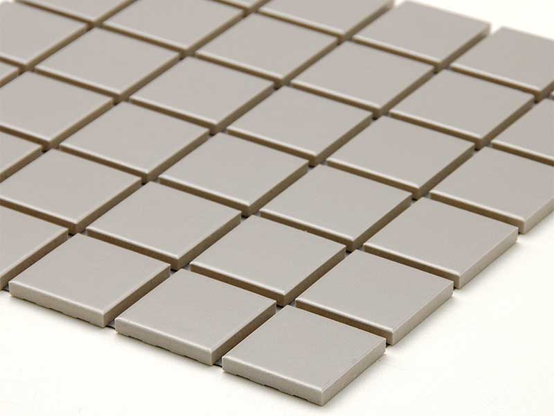 マットな質感 ! モダンな壁タイル | タイルライフ アウトレットタイル