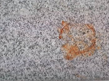 もらいサビの除去前