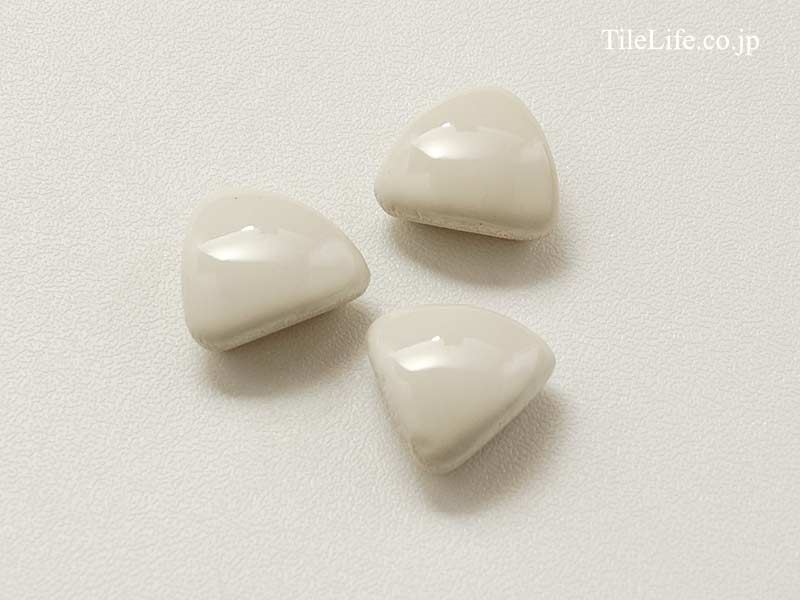 コーナータイル