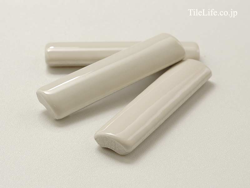 コーナータイル