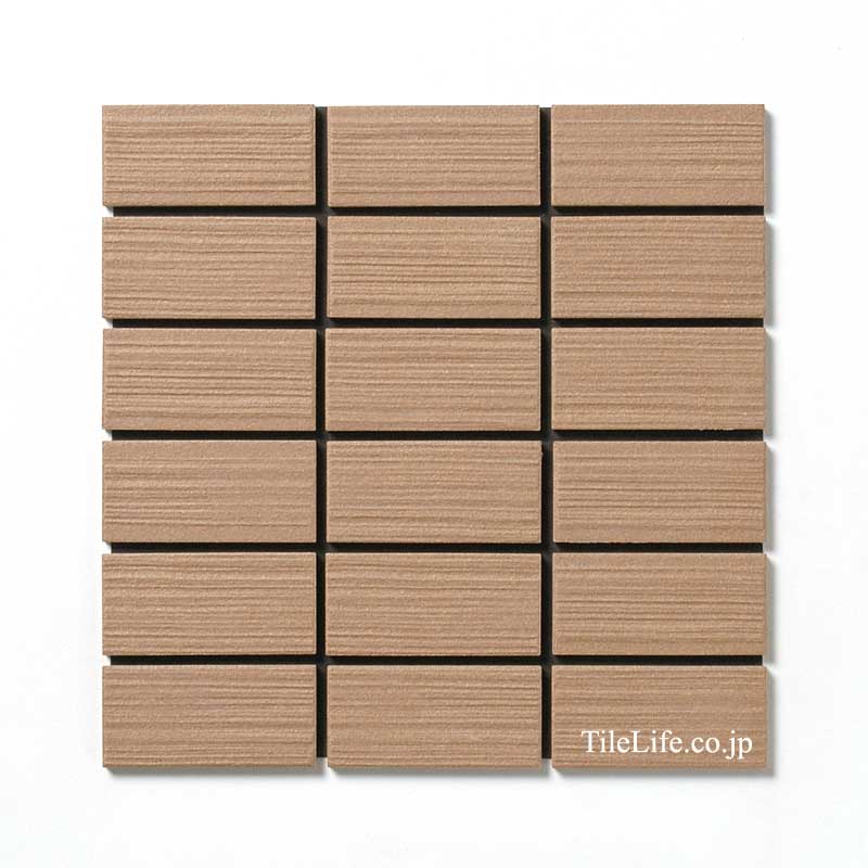 外装モザイクタイル 45二丁複数横ライン面スダレ貼り 薄茶系 26543AWC