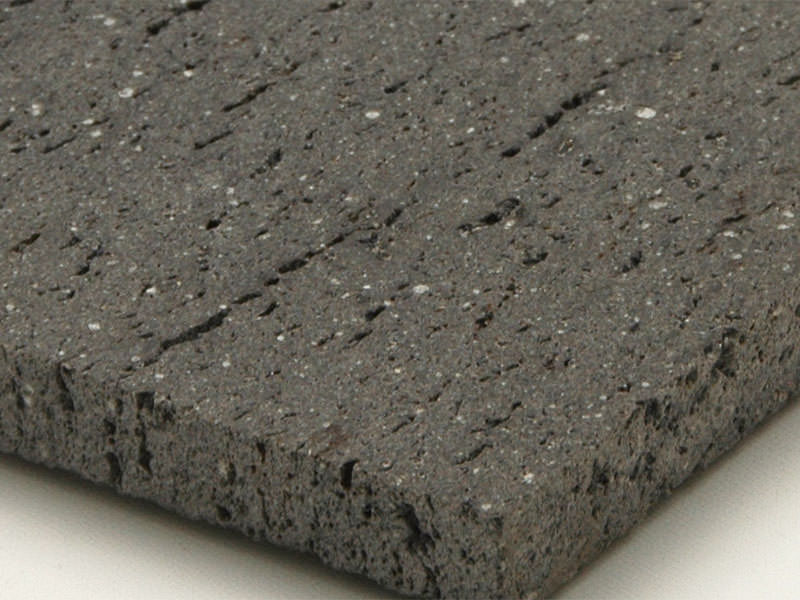 玄武岩 バサルティーナ(穴アキ) 400角 水磨き仕上げ (メーカー: XRO