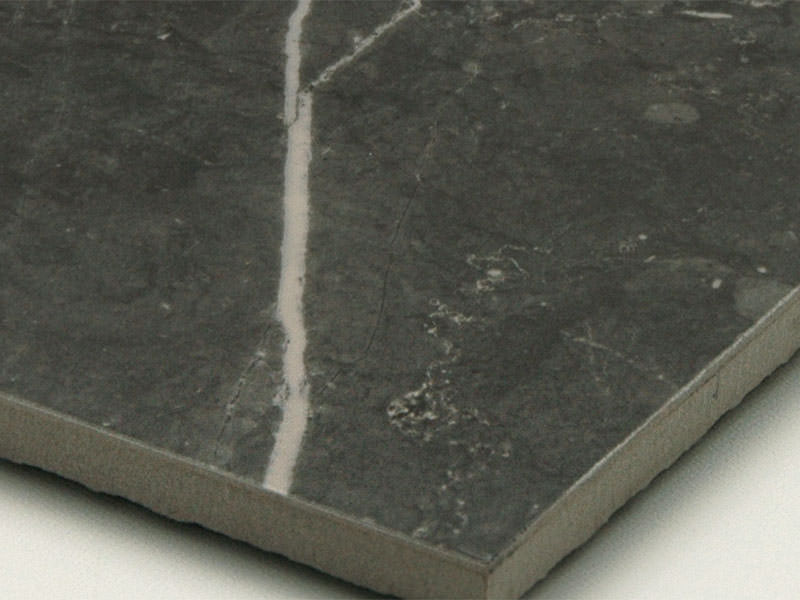 大理石調タイル 600角 磨き面(鏡面) グレー系 77056KOM | タイルライフ