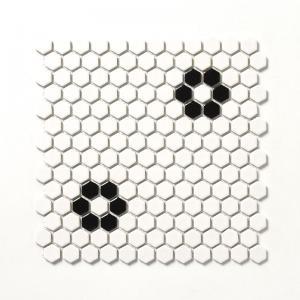 モザイクタイル ヘキサゴン(六角形) パターン 白ベースに黒の花 裏ネット貼り